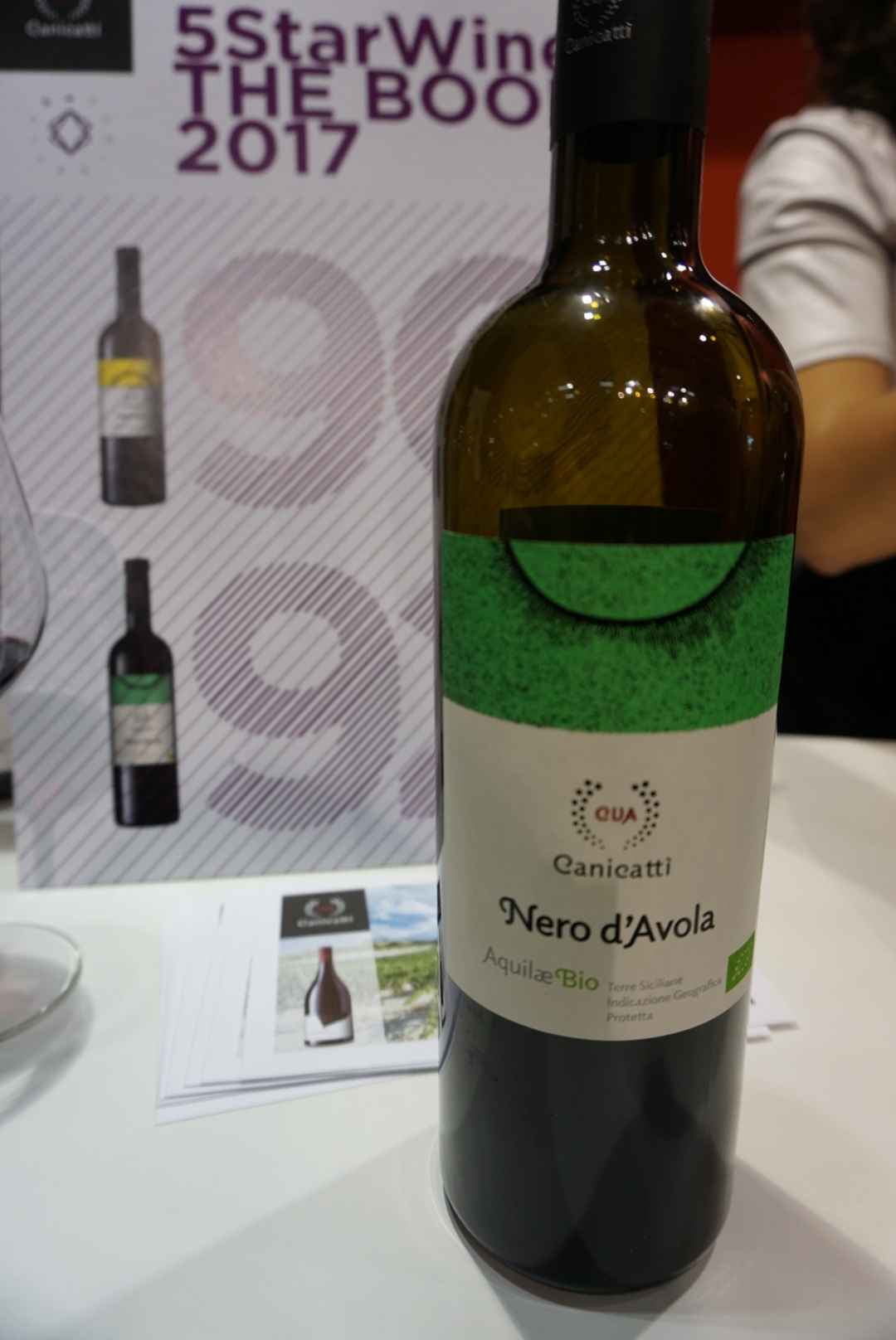  Nero d'Avola di CVA Canicattì.&nbsp;Vino selezionato per l'inserimento nella Guida 
